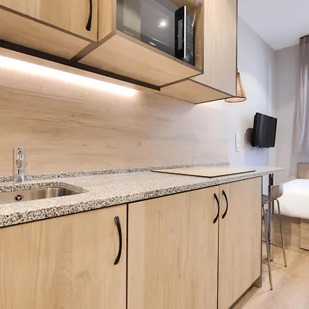 Livensa Living Feria Maison d'hôtes Málaga